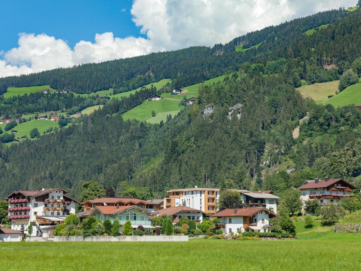 Alpin Apartments Mayrhofen Eksteriør bilde