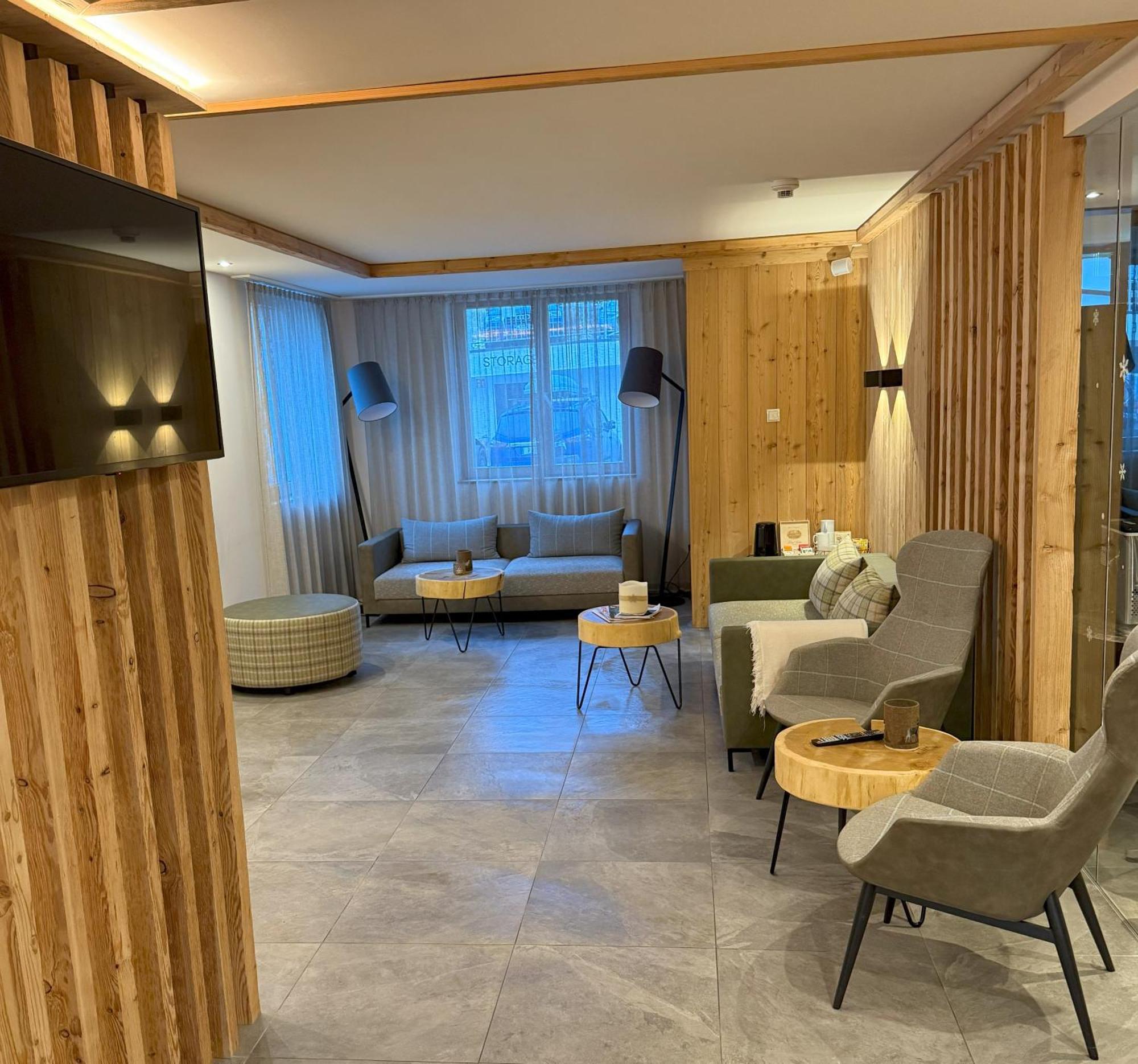 Alpin Apartments Mayrhofen Eksteriør bilde